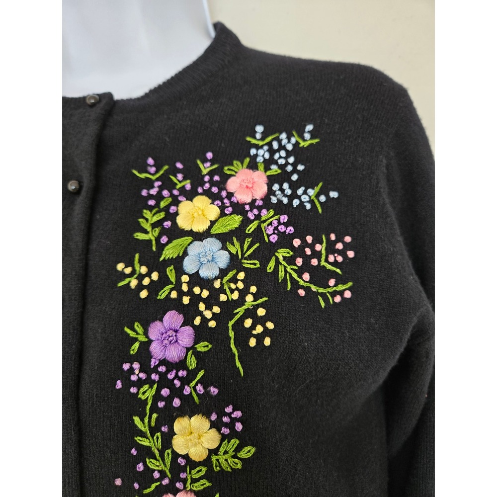 Vtg 60s 70s Black Lambswool Floral Embroidered Cardigan S Folk Art Cottage Fairy - Picture 5 of 11